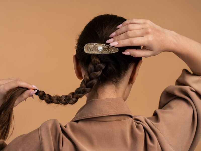 Read more about the article Top 6 Hair Accessories You’ll Be Obsessed With and Want to Wear All Year in 2026