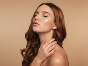 Read more about the article 10 Expert Tips for Glowing Skin Every Woman Should Know