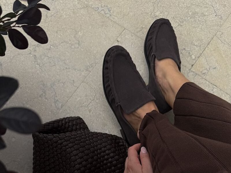 Read more about the article Loafers Are Trending in 2026—See How Fashion Girls Are Styling Them