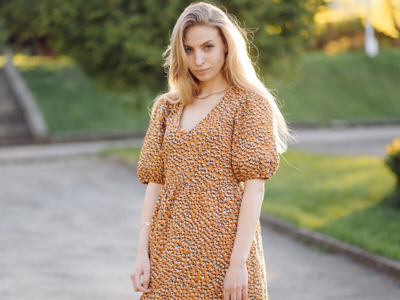 You are currently viewing 17 Puff Sleeve Dresses Every Fashion Girl Will Wear in 2026