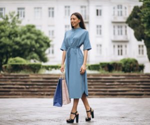 Read more about the article 25 Midi Dresses That Define Style and Elegance in 2026