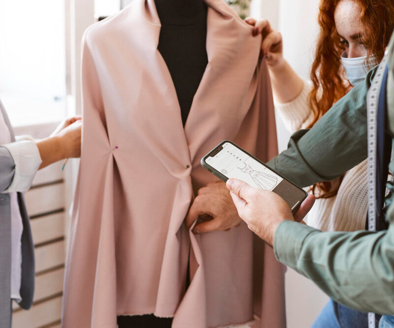 Read more about the article Outfit Color Guides For Olive Skin Tone