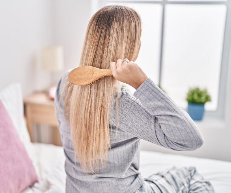 You are currently viewing 17 Long Hair Tips for Strong, Healthy Length