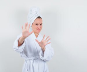 Read more about the article Things to Avoid for Clear, Healthy Skin