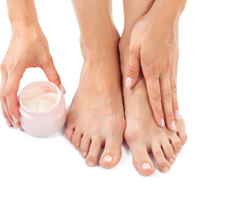 You are currently viewing 6 DIY Sugar Scrub for Feet: Soft, Smooth, Hydrated Skin