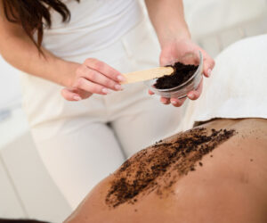 Read more about the article 7 DIY Body Scrub for Dry Skin That Works