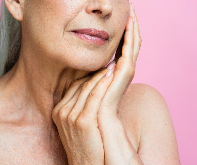 You are currently viewing 9 Effects Of Aging On Your Skin
