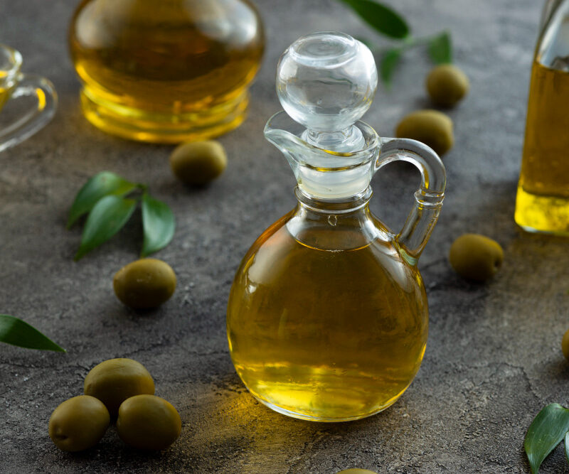 You are currently viewing 9 DIY Olive Oil Hair Mask And How To Use