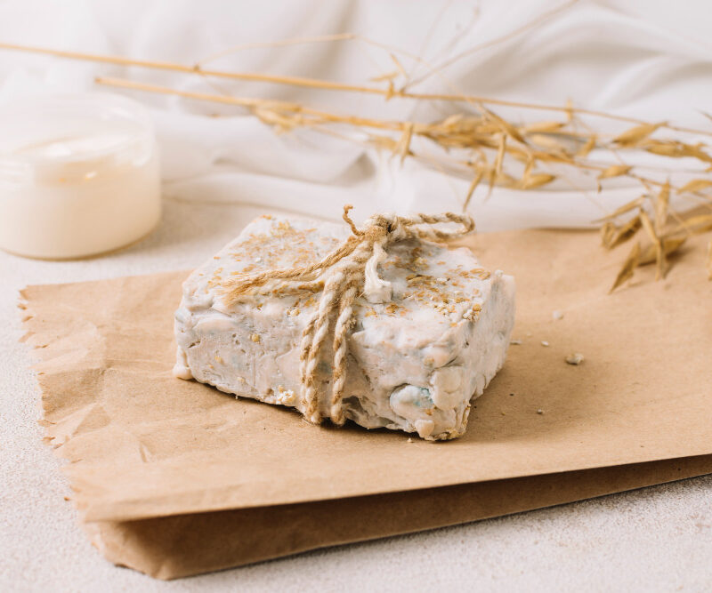 You are currently viewing 10 Benefits of DIY Goat Milk Soap