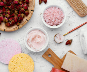 Read more about the article 6 DIY Lip Scrub for Dark Lips