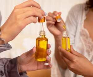 Read more about the article 6 DIY Body Oils For Dry Skin That Work