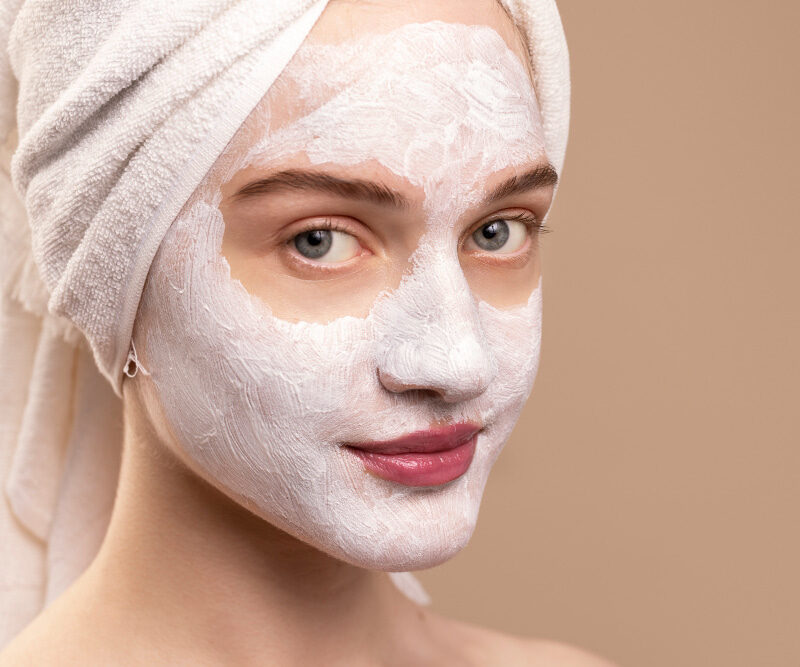 You are currently viewing 7 DIY Hydrating Face Mask for Dry Skin