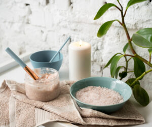Read more about the article 5 Easy DIY Body Exfoliant Recipes