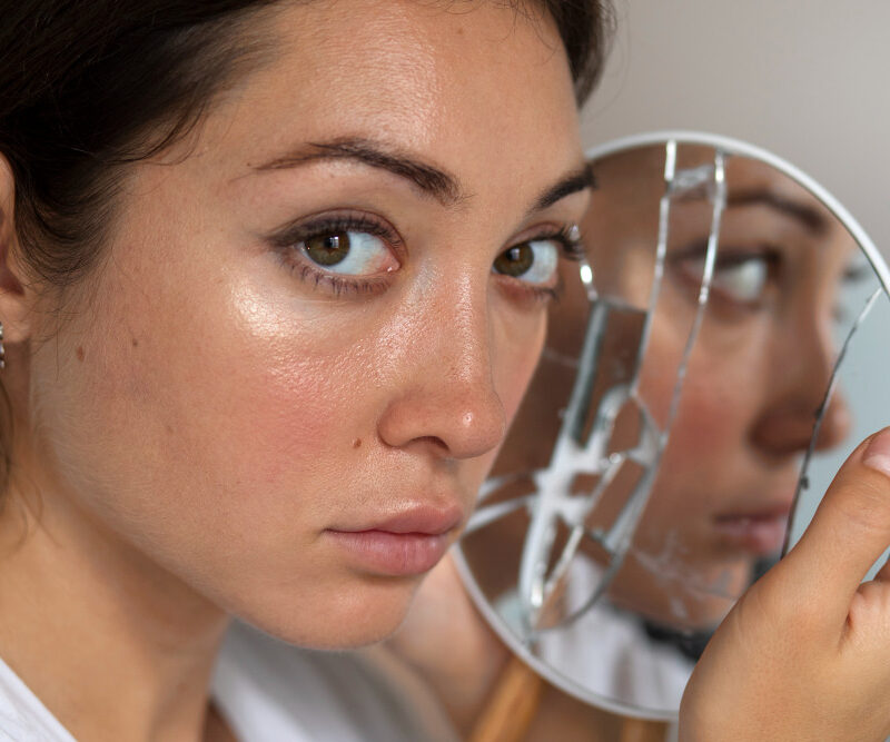 You are currently viewing DIY Glass Skin Routine for a Radiant, Dewy Glow
