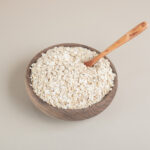 9 DIY Oatmeal Scrub Recipes That Really Works