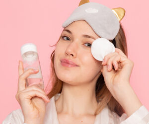 Read more about the article 6 DIY Makeup Removers You Can Make at Home