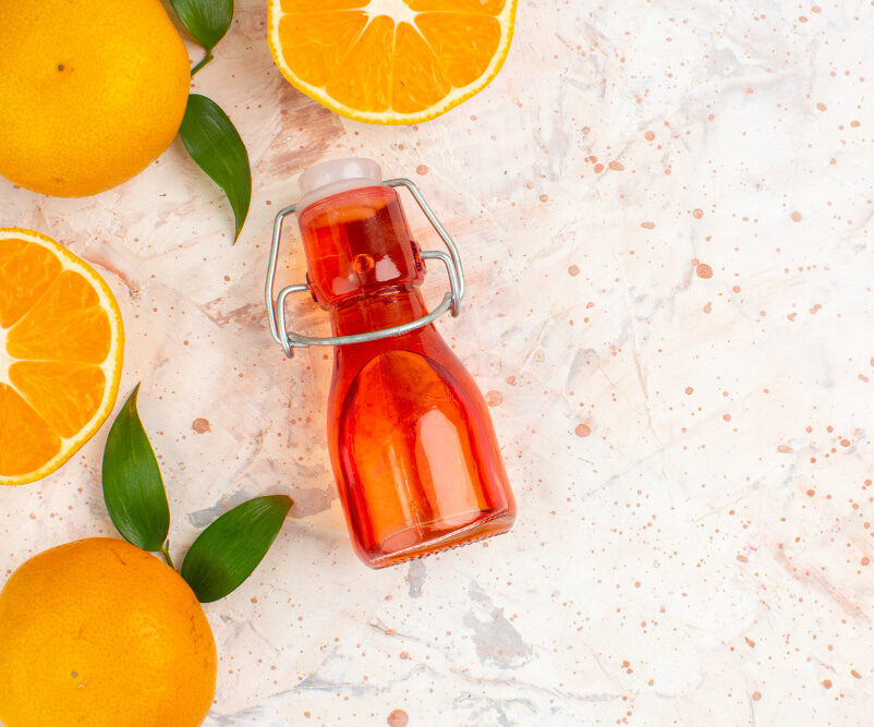 Read more about the article 10 Easy DIY Orange Essential Oil Recipes