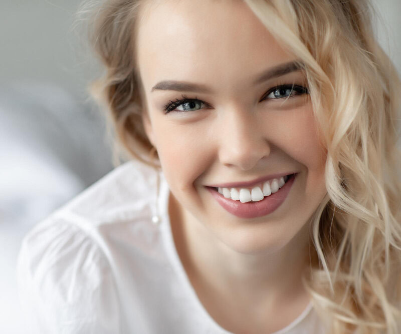 7 DIY Teeth Whitening Recipes for a Healthy Smile