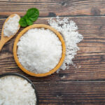 8 Epsom Salt Uses and Benefits For Your Hair